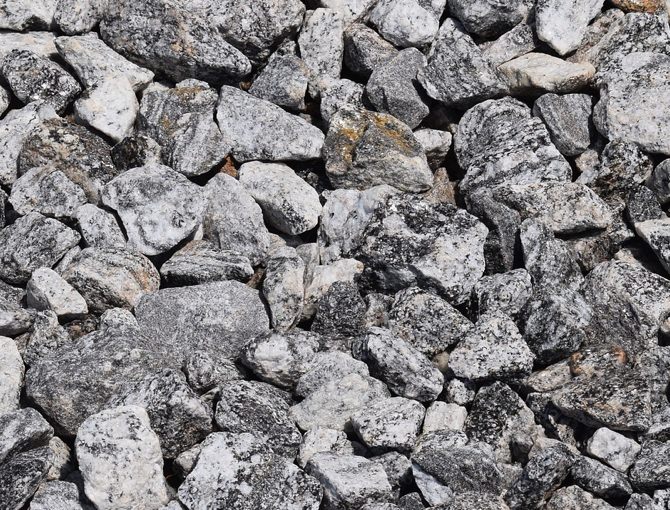 Crushed rock gravel